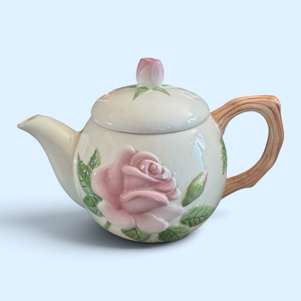 Teleflora 3D Soft Pink Rose Pattern Teapot Branch Handle 1980’s Flaws